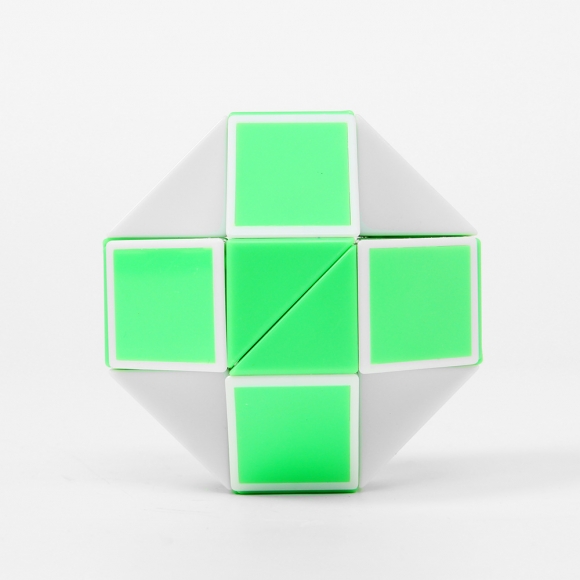 입체 퍼즐 큐브