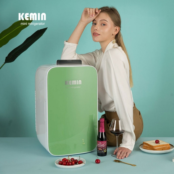 (해외직구)Kemin 미니 화장품 냉장고 k25xk(그린)