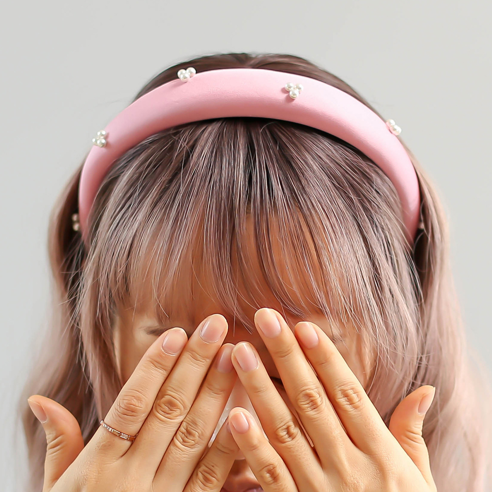 진주 볼륨 머리띠 핑크 앞머리 고정삔 잔머리악세사리 세안 머리띠