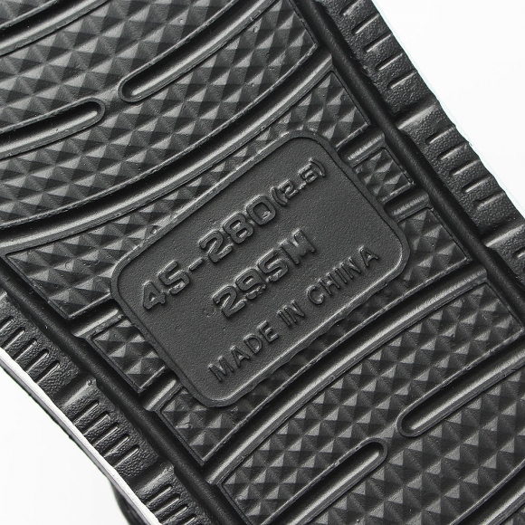 슈슈 펀칭 샌들 슬리퍼(270mm) (블랙)