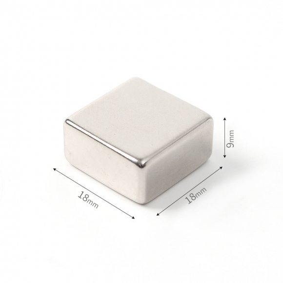 [몬스터킹] 초강력 네오디뮴 사각 자석 5개입(18x18x9mm)