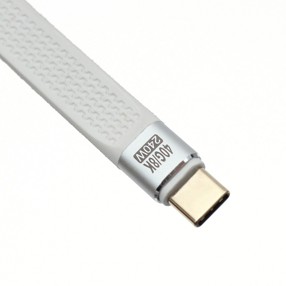 USB4 240w C to C 고속충전 키링 케이블(화이트)