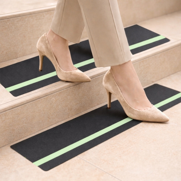 스텝가드 미끄럼방지 스티커 2p세트(야광) (60x15cm)