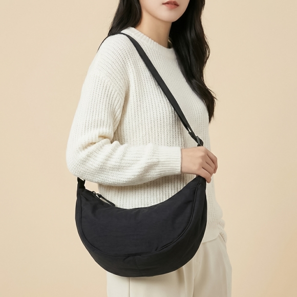 데일리 반달 크로스백(블랙)