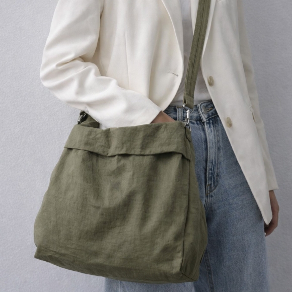 제이업 나일론 크로스백(카키)