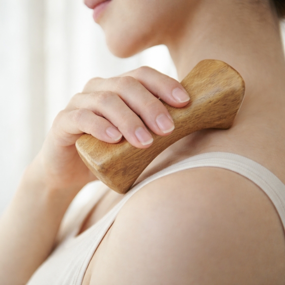 캄바디 우드 괄사 마사지기