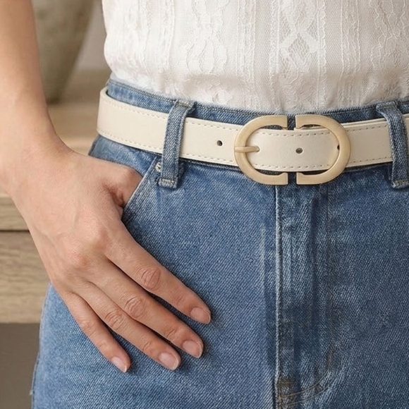 모네 버클 포인트 가죽 벨트(화이트)
